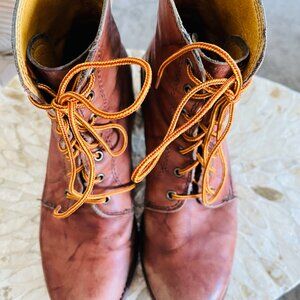 Frye Brown Leather Sabrina combat boots size 9 Made in USA